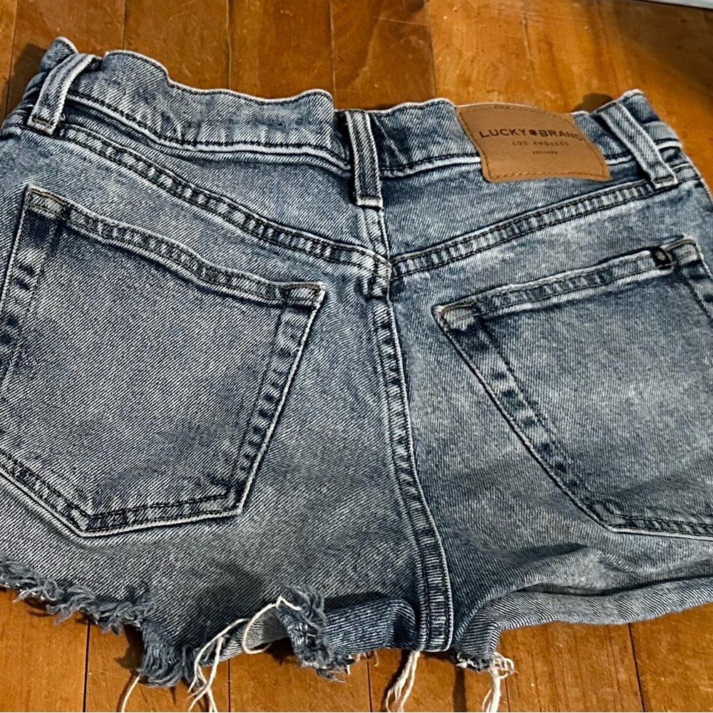 Lucky Brand Relaxed Denim Shorts size 0 / 25